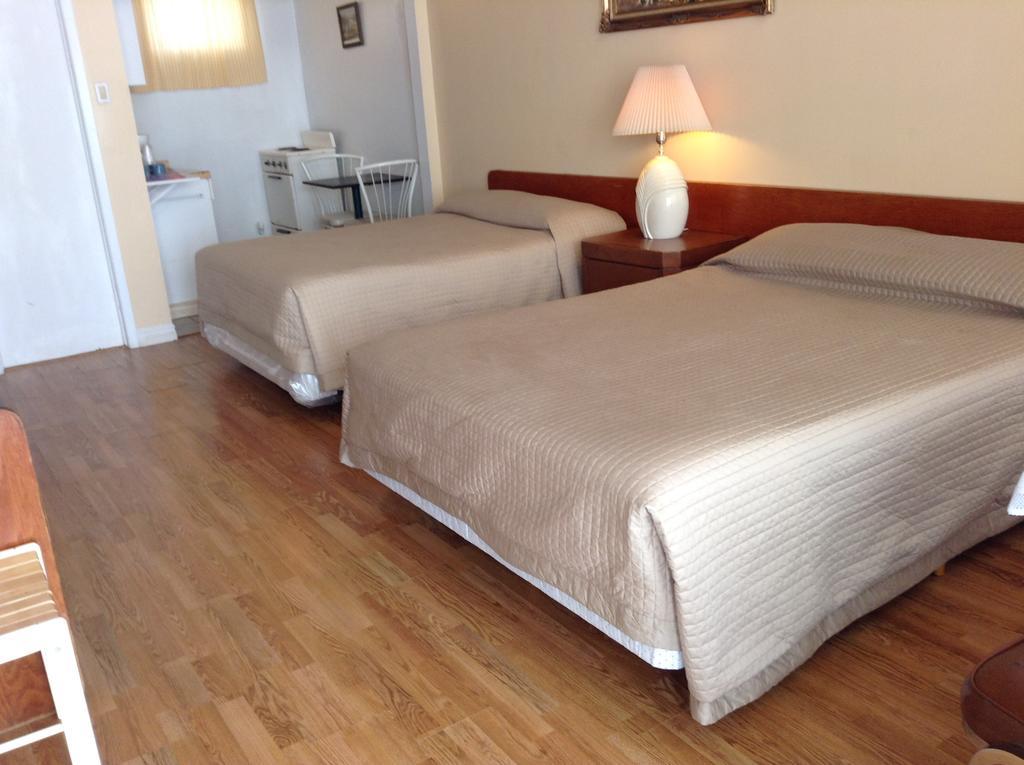 Motel Rive Du Lac Saint-Zotique Ruang foto