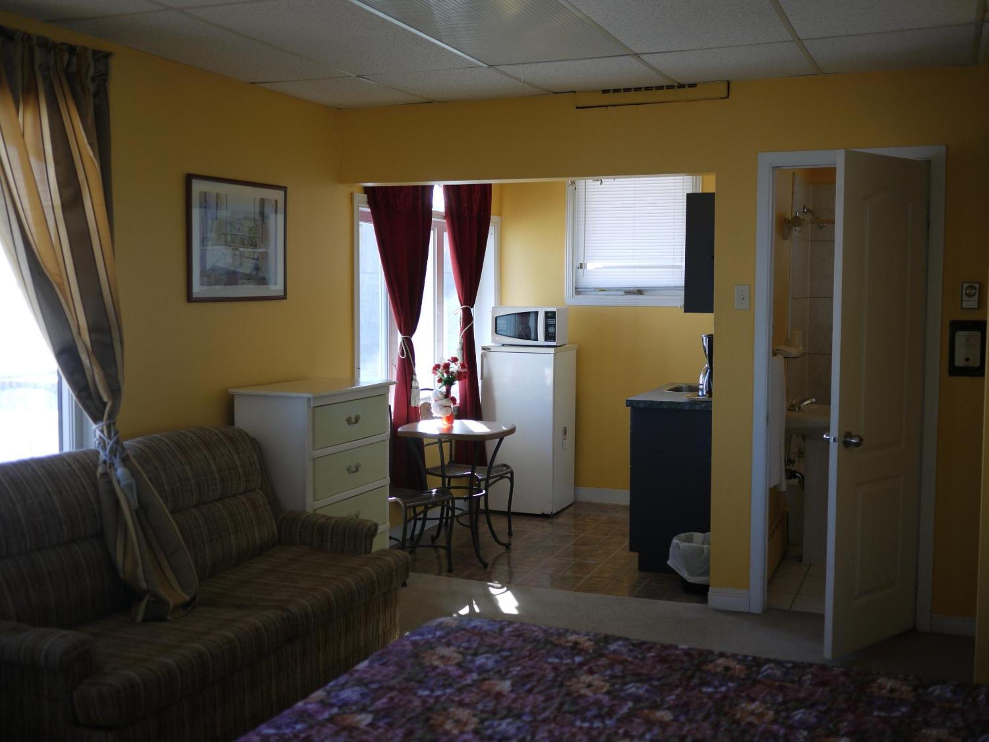 Motel Rive Du Lac Saint-Zotique Bagian luar foto