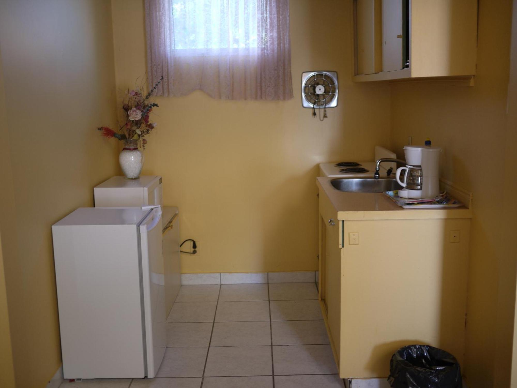 Motel Rive Du Lac Saint-Zotique Bagian luar foto